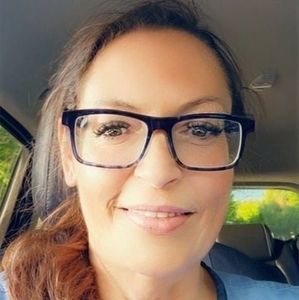 Meet your Posher, Manon